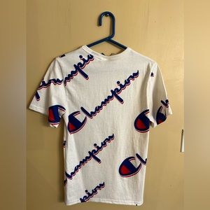 Champion T-shirt